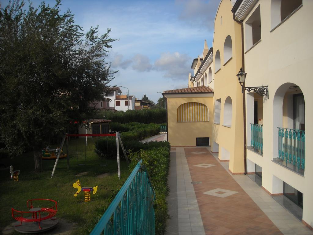 Residence Il Borgo Орозеи Экстерьер фото