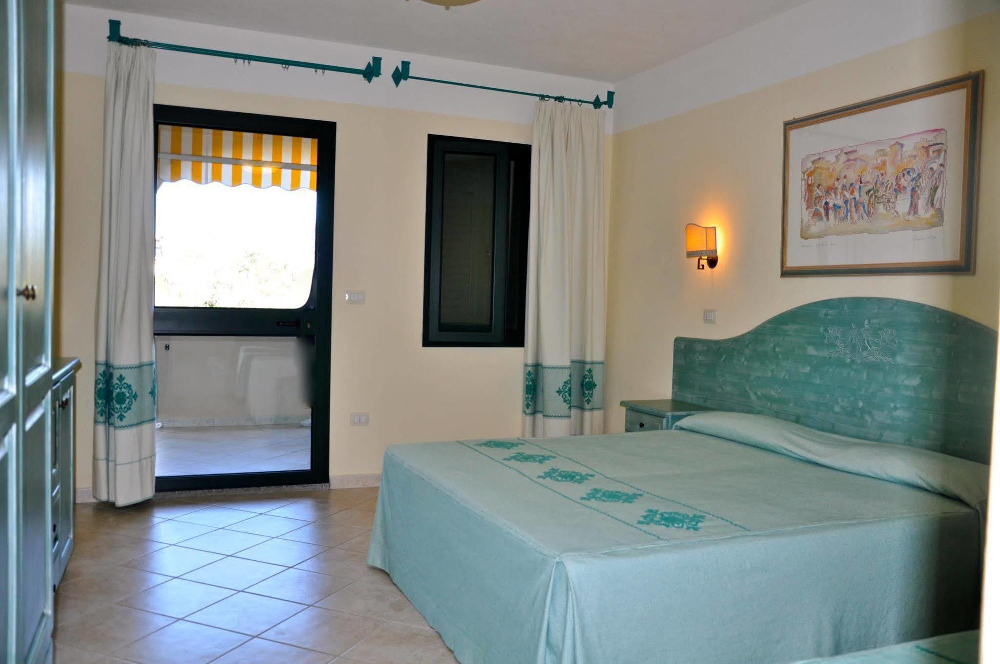 Residence Il Borgo Орозеи Экстерьер фото